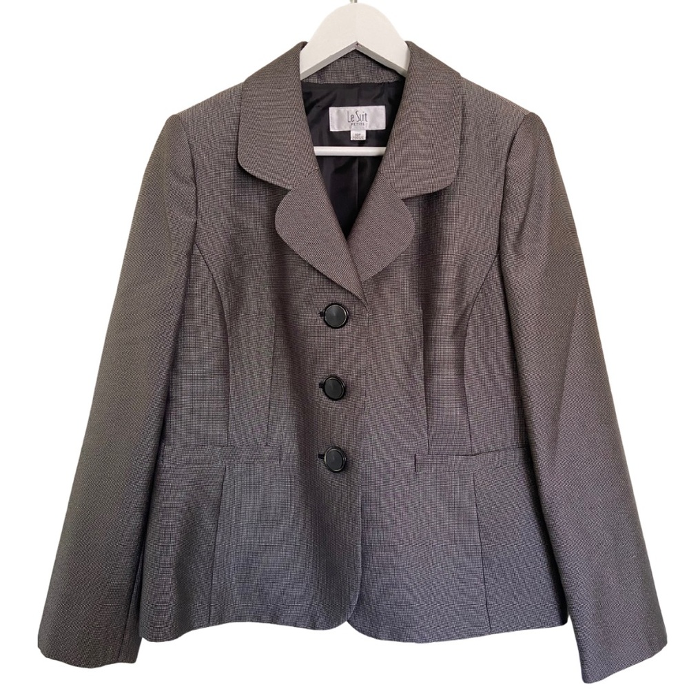 Le Suit Petite Notched Lapel 3 Button Women’s Blazer Suit Jacket Brown 10 Petite